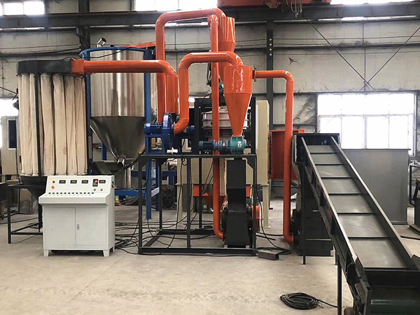 200-300 kg/h circuit board recycling machine completed commissioning at DOING factory