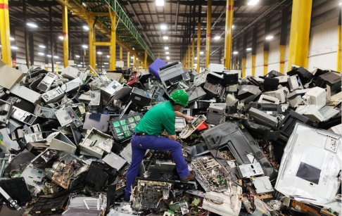 What are the requirements for e waste recycling business?