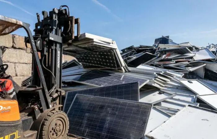 solar panel waste.jpg