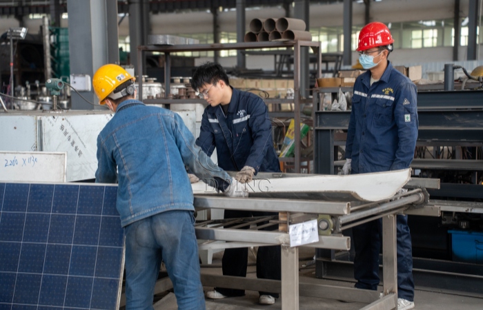 solar panel glass removal machine